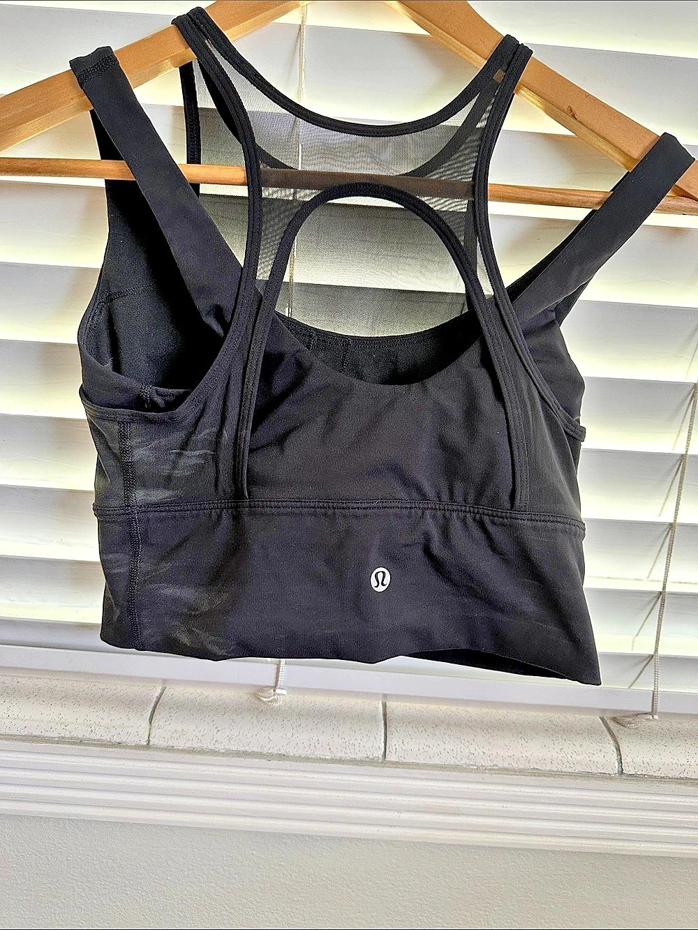 lululemon Mesh-Back Training Cropped Tank Top Black